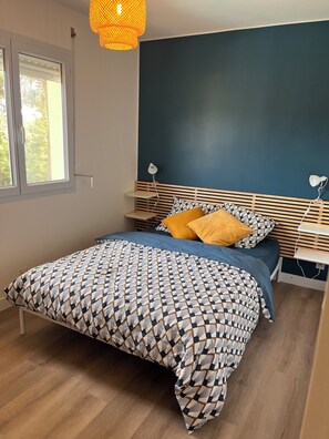 6 makuuhuonetta, ilmainen Wi-Fi, vuodevaatteet