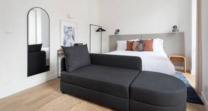 Lapa Diplomatic Suite 1.2 by Feel Lisboa