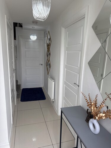 Modern Comfy double room Near Wellingborough centre with Netflix, WiFi, Parking