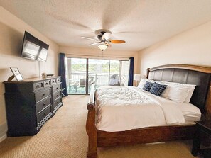 2 bedrooms, iron/ironing board, travel cot, free WiFi