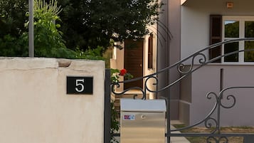 Exterior detail