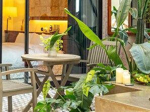 1 chambre, coffres-forts dans les chambres, Wi-Fi gratuit, draps fournis