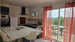 Microwave, oven, stovetop