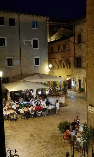 Samsara Apartment elegant apartment in the historical center.