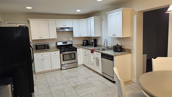 Microwave, oven, stovetop, dishwasher