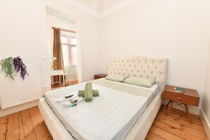 1 bedroom, iron/ironing board, WiFi, bed sheets