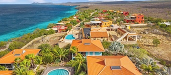 Villa Happy Turtle with a spectacular ocean view