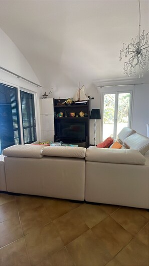 TV connectée, chaîne hi-fi