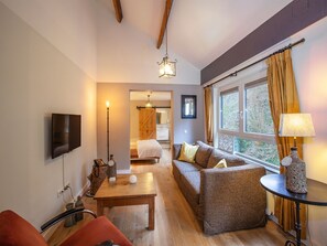 Apartment | Living room