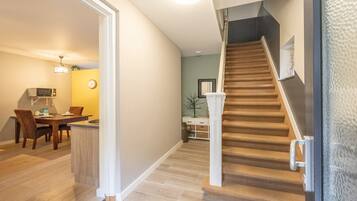 Apartment | Reception