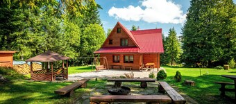 Wonderful 4-bedroom chalet in Oravice-Vitanová (Chata/Challet Bobík)