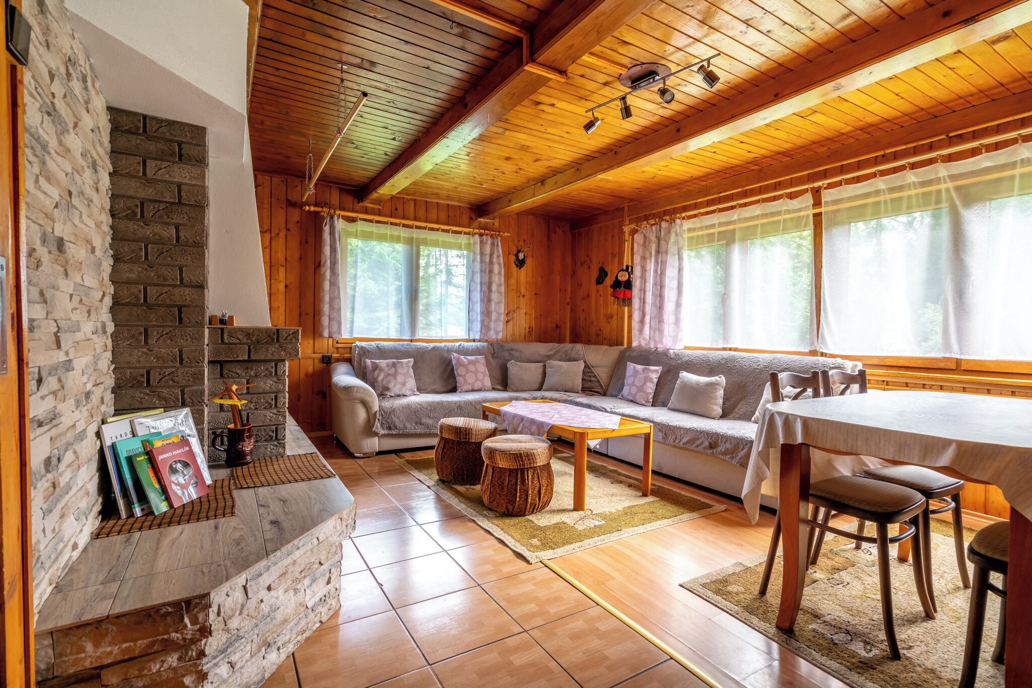 リビング エリア