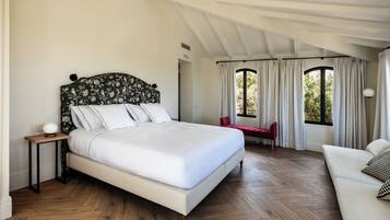 Suite | Llençols de cotó egipci, roba de llit d'alta qualitat i wifi gratuïta