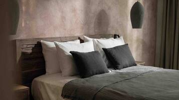 尊荣客房, 露台 | 高档床上用品、记忆海绵床垫、客房内保险箱、免费 WiFi