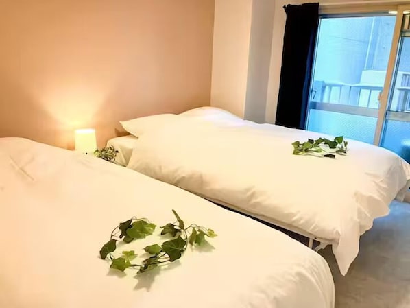 Blackout curtains, iron/ironing board, free WiFi