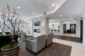 TV, offices - Cozy Salt Lake Escape – 2 Bed, 2 Bath + Fire Pit (Salt Lake City)