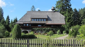 Unclassified image, 5 of 34, button - Brauereigasthof Rothaus (Grafenhausen)