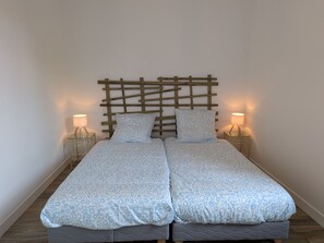 1 bedroom, free WiFi, bed sheets