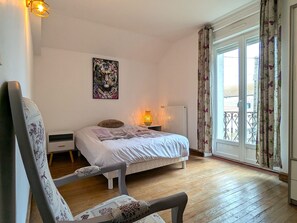 Wi-Fi gratuit, draps fournis