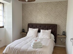 1 bedroom - Charming house in Périgord for 2 with private terrace (Siorac-en-Périgord)