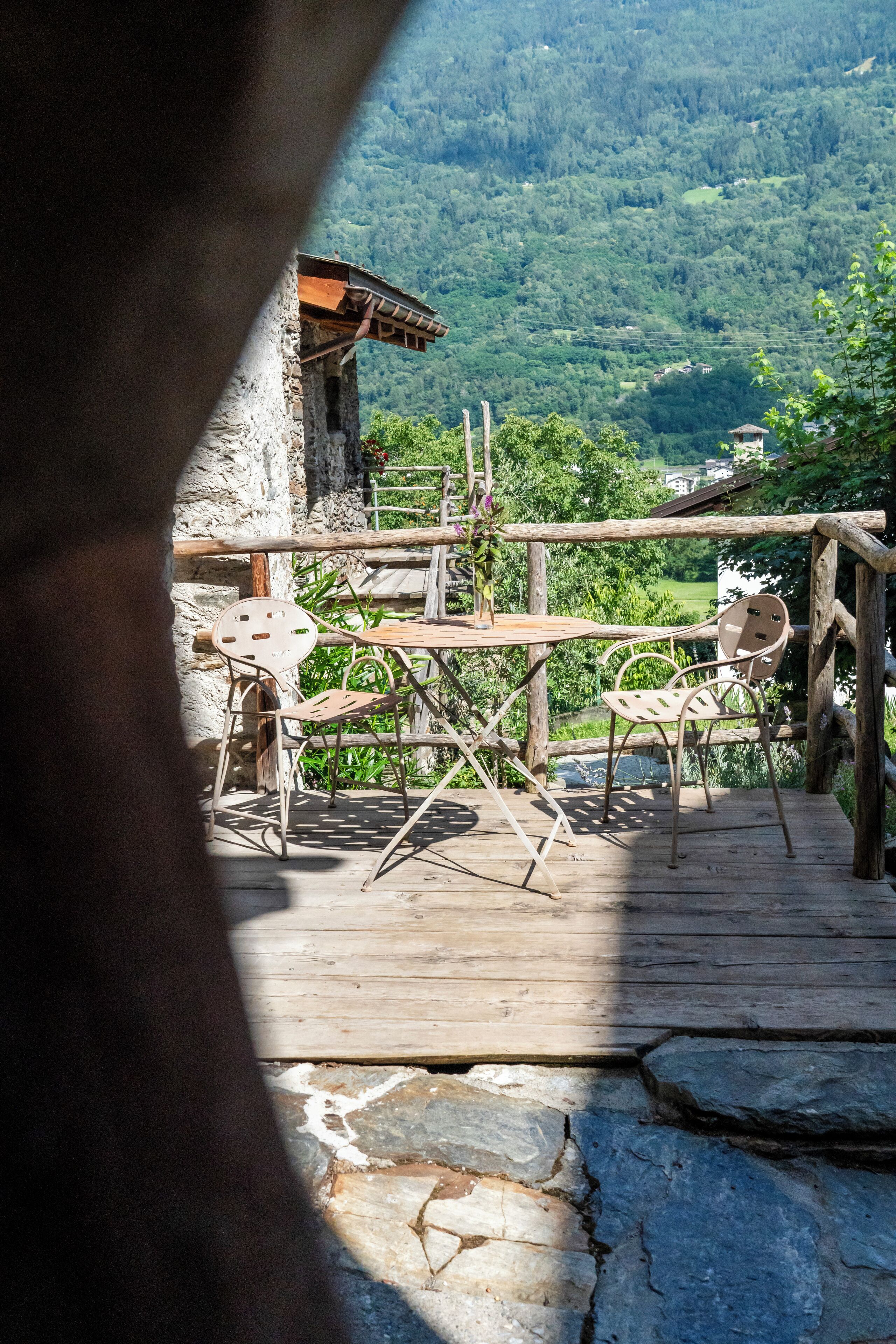 Comfort-Vierbettzimmer, Bergblick | Terrasse/Patio