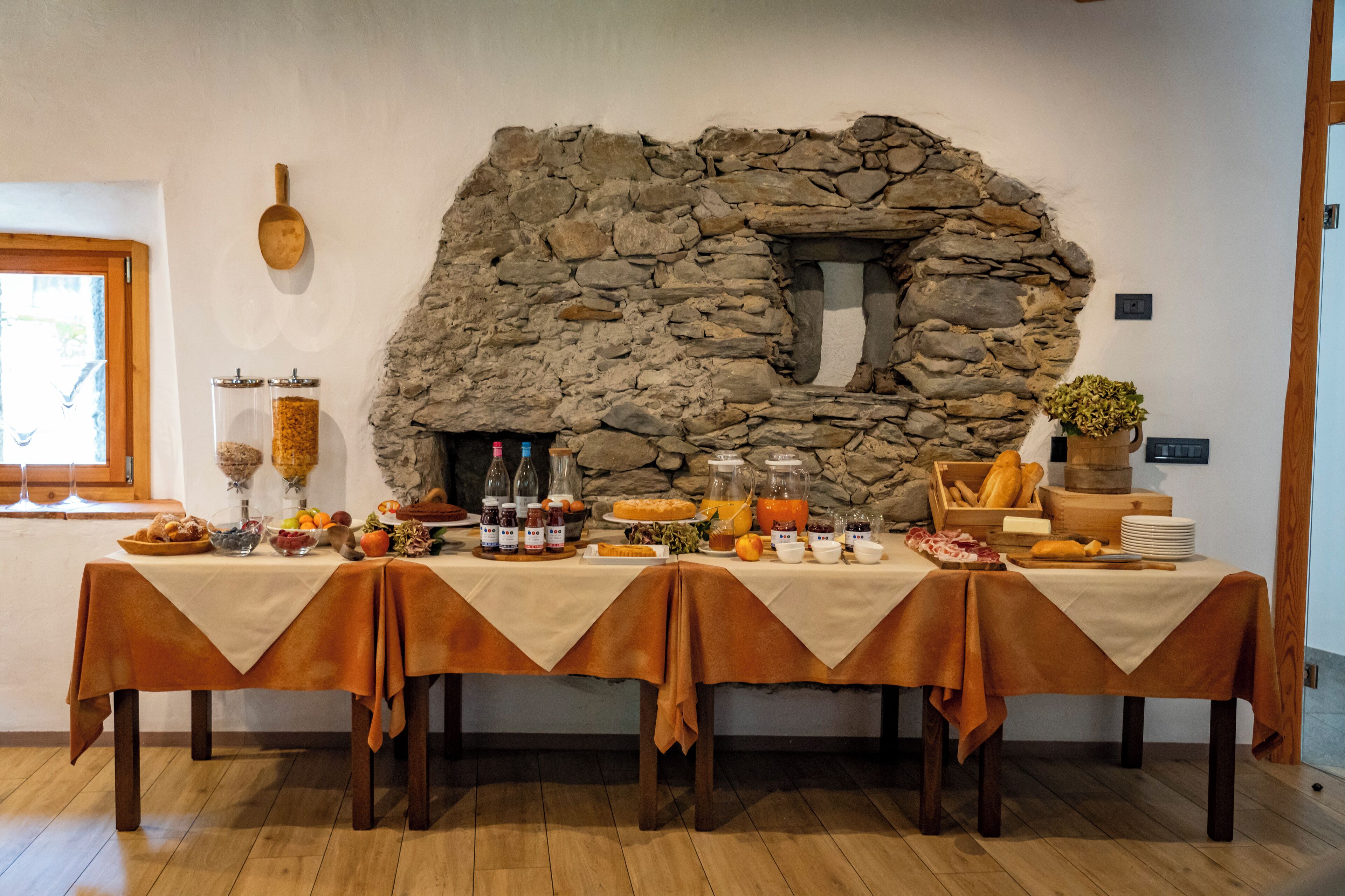 Petit déjeuner buffet compris tous les jours