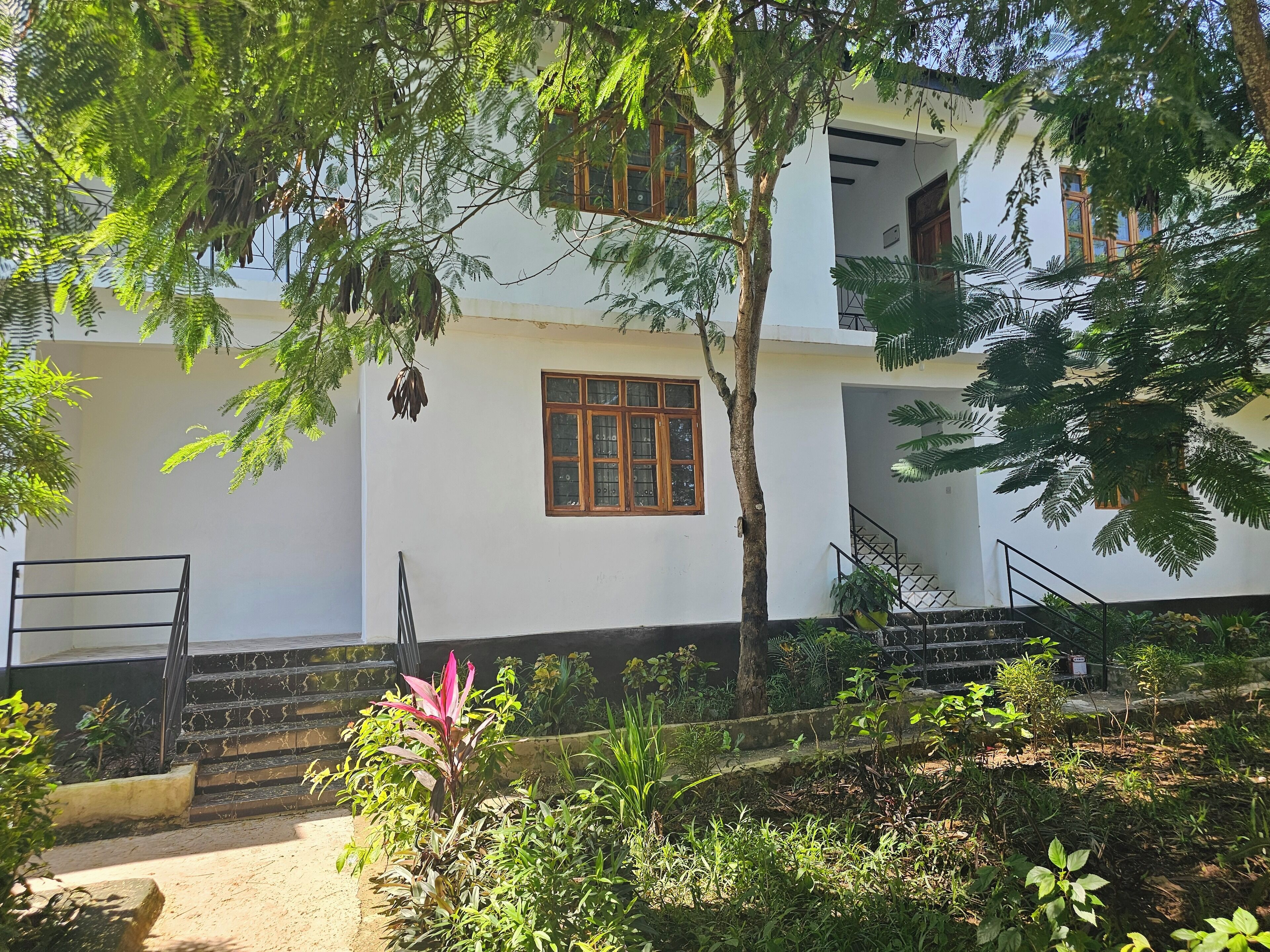 Entrée de l’hébergement