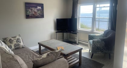 Oceanfront cottage -Irish Loop