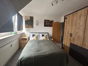 1 chambre, Wi-Fi gratuit, draps fournis