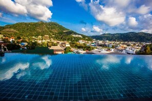 Pool - Apartment 48 м²
with balcony and garden view (Tambon Karon)