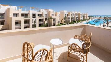 Apartment | Terrace/patio