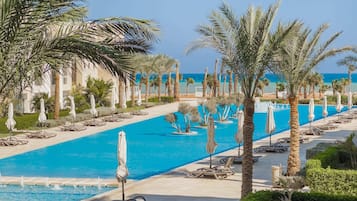 Neat & Neutral 1BDR Pool front | Mangroovy (M9-3B-12) | Piscine