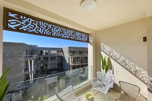 Snazzy 1BDR w/Rooftop @Mangroovy Free Pool & Beach (M10-2A-23) | Parco della struttura