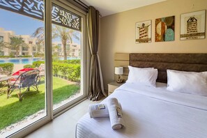 Staggering&Soothing 2 BDR w/Pool View&Beach Access (M10-2B-02) | 8 bedrooms, iron/ironing board, bed sheets - Xuru Stays I Modish & Magnific 2bdr @ Mangroovy Pool & Beach Access (El Gouna)