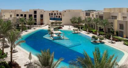 Xuru Stays I Modish & Magnific 2bdr @ Mangroovy Pool & Beach Access