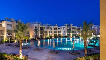 Dashing 2 BDR @ Mangroovy | Free Pool & Beach Access (M10-2B-12) | Kolam renang | Kolam renang terbuka