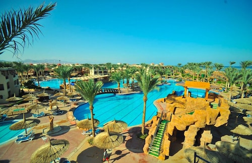 Sea Beach Edge Resort Private Villa with Pool in Nabq