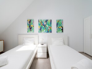 House | 2 bedrooms, iron/ironing board