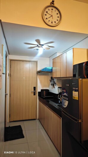Appart'hôtel, 2 chambres, accessible aux personnes à mobilité réduite, patio | Cuisine privée