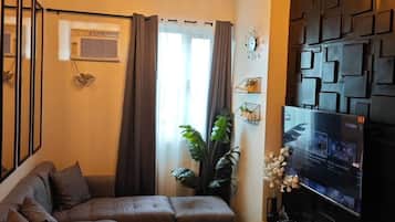 Huoneisto, 2 makuuhuonetta, esteetön, patio | Oleskelualue