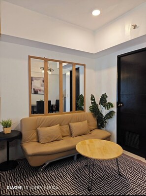 Condo, 1 quarto, acessível, sacada | Sala de estar