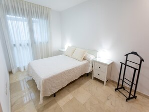 2 bedrooms, iron/ironing board - Apartment by Playa de Las Canteras Beach (Las Palmas de Gran Canaria)