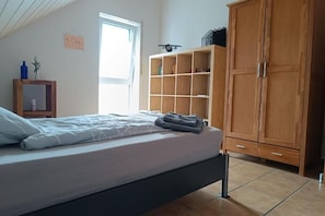 1 Schlafzimmer, Bügeleisen/Bügelbrett, WLAN, Bettwäsche