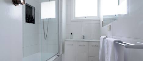 Håndklæder, Sæbe, Toiletpapir