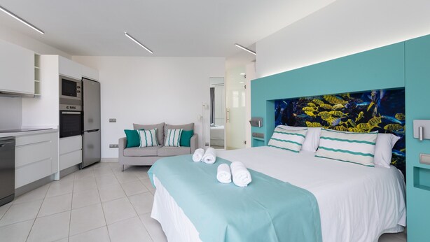Unclassified image, 1 of 21, button - Apartment in Las Canteras Near the Beach (Las Palmas de Gran Canaria)