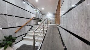 House | Reception