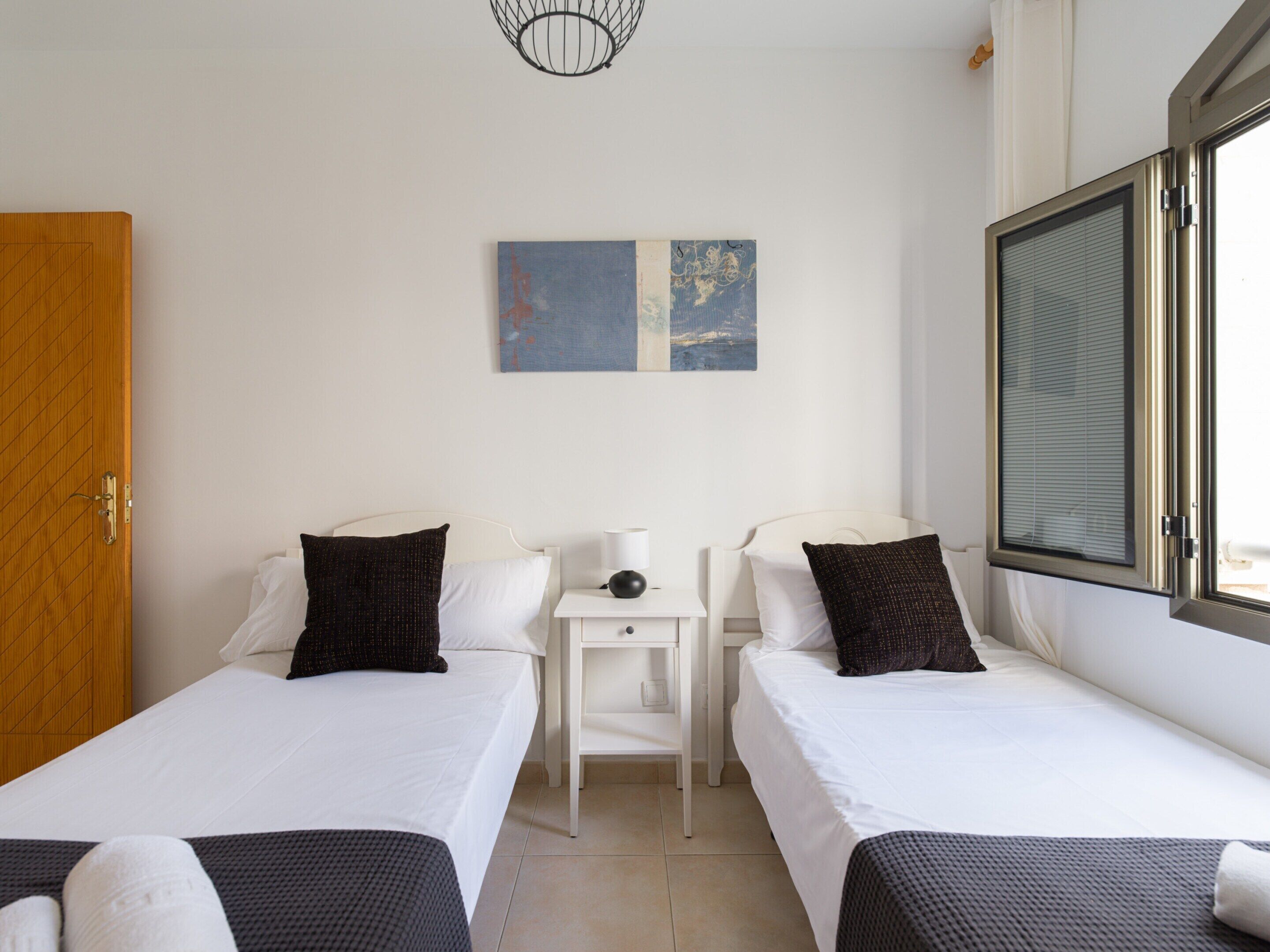 2 bedrooms, iron/ironing board