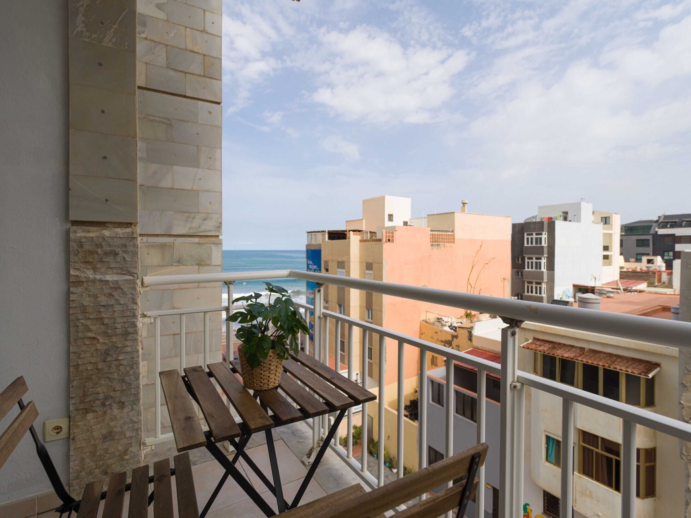 House | Balcony