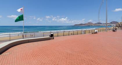 Seaside Bliss With Terrace & Views
