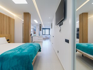 Nhà | 2 phòng ngủ, bàn ủi/dụng cụ ủi quần áo 